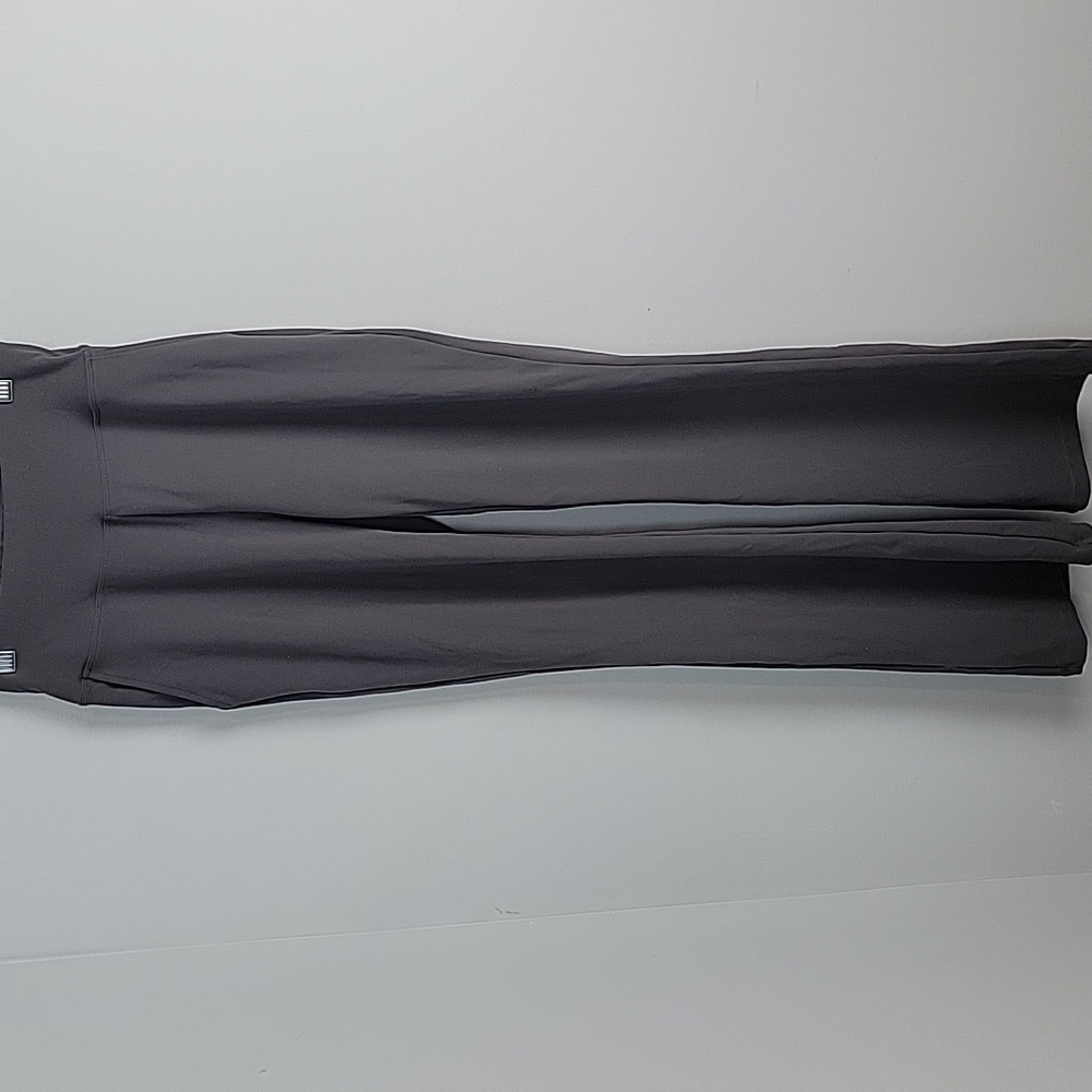 Fittin gray bootcut yoga dress pants with pockets small